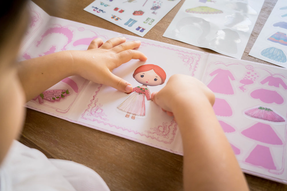 Tinyly - Miss Lilyruby Removable Sticker Set